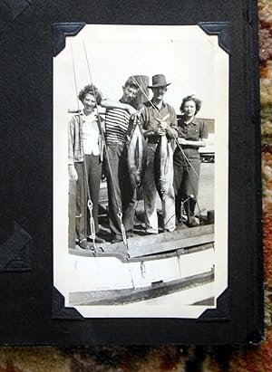 1950s FAMILY PHOTO ALBUM w/ 50 SNAPSHOTS in BOATS on BEACH with BIG FISH