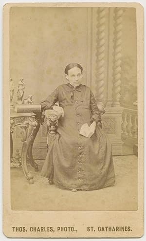CDV, Older Woman "Annie" seated taken by Thos. Charles, St. Catharines