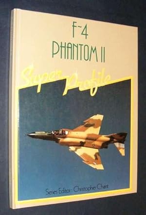 F - 4 PHANTOM II