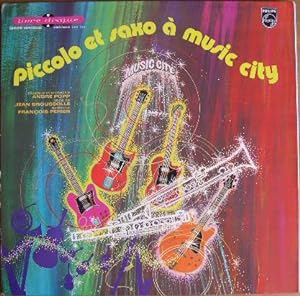 Piccolo et saxo à Music City.