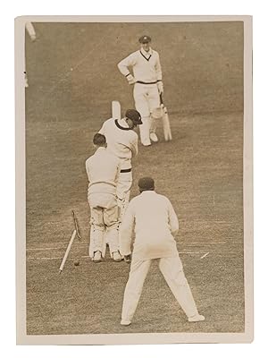 A vintage photograph from the 1930 tour of England, signed by Archie Jackson