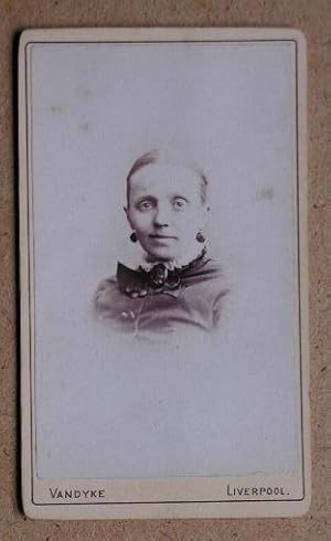 Carte De Visite Photograph: Portrait of a Young Woman.