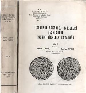 Istanbul Arkeoloji Müzeleri Teshirdeki Islâmî Sikkeler Katalogu. Obra completa. 2 volumes.