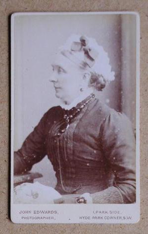 Carte De Visite Photograph: Portrait of a Lady.