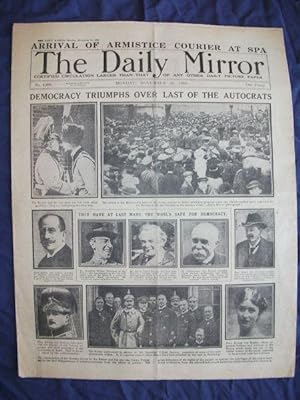 Historic newspaper. The Daily Mirrror. Monday, November 11, 1918.