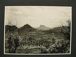 Emilia. Strada del Cerreto. Felina e la Pietra di Bismantova, 29 maggio 1955. Fotografia originale