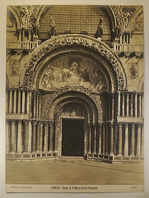 Venezia. Chiesa di San Marco. Porta principale