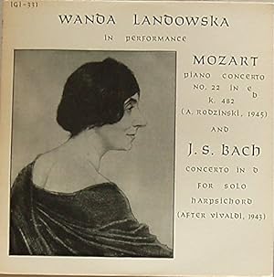 Wanda Lewandowska in Performance. Mozart: Piano Concerto Nr. 22 in Eb, K. 482 / J. S. Bach: Conce...