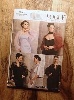 Vogue Sewing Pattern: 7742: VOGUE ACCESSORIES: Five Evening Wraps, Jackets & Coats: Size: XS-S-Mn...