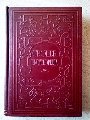 Grolier Encyclopedia Volumes 17 & 18: Ree-Sto