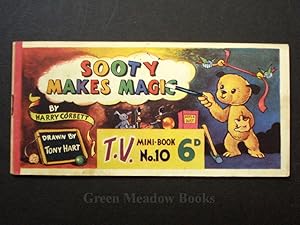 SOOTY MAKES MAGIC T.V. MINI-BOOK No 10