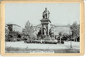 Stengel, Hongrie, Budapest, Deakszobor, Statue de Ferencz Deak