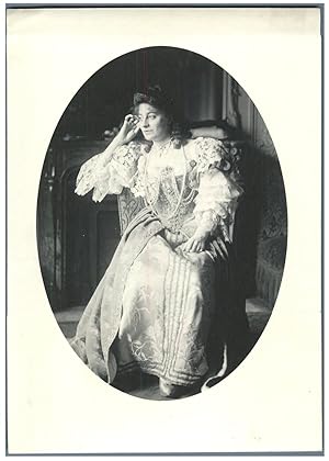H. Blancard, France, Portrait d'Odette de Fehl dans "Richelieu"