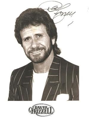 SIGNED, PROFESSIONAL PHOTOGRAPH OF COUNTRY-MUSIC STAR DAVID FRIZZELL