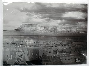 The Mesa of Tâaaiyalana or Thunder Mountain