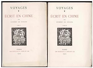 Écrit en Chine par Gilbert de Voisins.