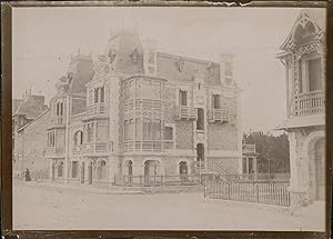 France, Loire-Atlantique, La Baule, Belle villa du bord de mer, ca.1900