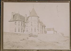 France, Loire-Atlantique, La Baule, Belle villa du bord de plage, ca.1900