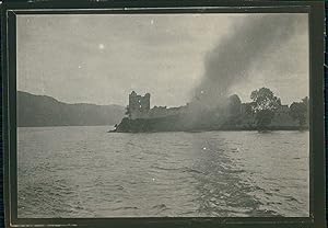 Écosse, Vue du Château d'Urquhart, ca.1900, Vintage silver print