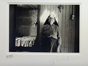 Un livre d'heures (with photographs by Georges Dussaud)