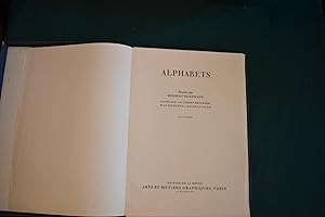 Alphabets, réunies par Herbert Hoffmann, en collaboration avec Albert Bruckner, Max Hertwig et Ru...