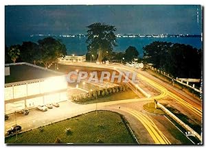 Carte Postale Moderne Congo Brazzaville l'embarcadere et l'Hôtel Cosmos vue de nuit