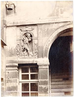 France, Reims, sculpture de Saturne, décoration, façade de maison