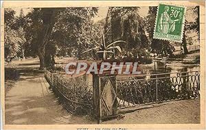 Carte Postale Ancienne Vichy un Coin du Parc