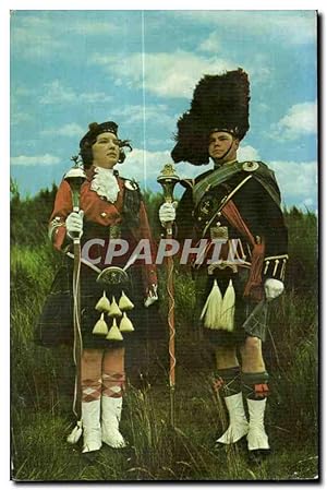Carte Postale Ancienne The Wearing Of The Tartan Scotland From time immemorial the Scottish Calns...