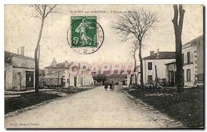 Carte Postale Ancienne St Fort sur Gironde L'Entrée du Bourg