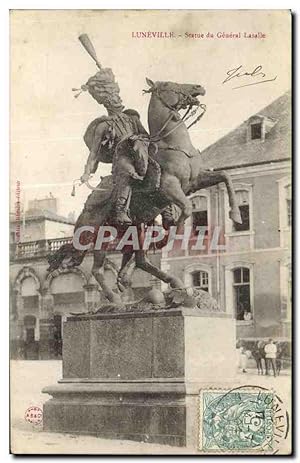 Carte Postale Ancienne Luneville Statue du Général Lasalle Hussard Militaria