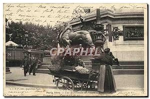 Carte Postale Ancienne Paris Vecu Une machande de fleurs lion de Belfort TOP