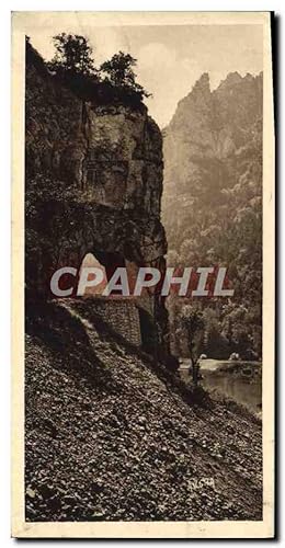 Carte Postale Ancienne Gorges Du Tarn La Route A La Sortle Des Detroits