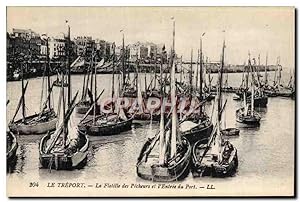 Carte Postale Ancienne Bateau Le Treport La flotille des pecheurs et l'entrée du port