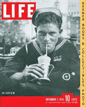 Life Magazine November 5, 1945 - Volume 19, Number 19 - Cover: The Fleet's In