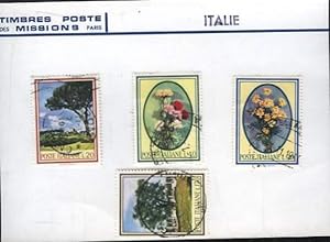 Collection de 4 timbres-poste oblitérés, d'Italie. Série : Arbres et Fleurs.
