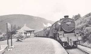 Engine 44968 61342 Glasgow Train at Tyndrum Upper Station Railway Postcard