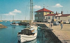 Walton On The Naze Frinton Yacht Yachting Essex Club 1970s Postcard
