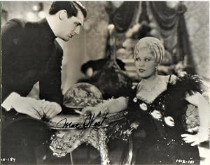 PHOTOGRAPH SIGNED BY MAE WEST