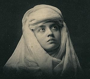 ANTIQUE VINTAGE SIGNED ARTISTIC PHOTOGRAPH BLUE EYES TURBAN YOUNG GIRL PHOTO