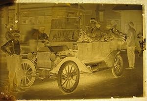 ANTIQUE GLASS NEGATIVE PHOTO 1915 IL LICENSE PLATE HAYTON'S AUTO TAXI 5 CENTS
