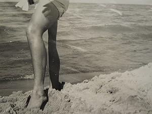 VINTAGE ARTISTIC ABSTRACT LEG SAND SURF VERNACULAR SNAPSHOT FOUND FINE OLD PHOTO