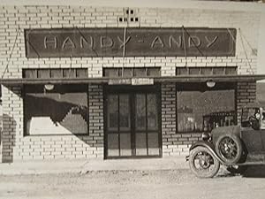 ANTIQUE 1920s HANDY ANDY TRADE SIGN GAS STATION GLASS PUMP OLD TRUCK RURAL PHOTO