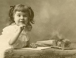 ANTIQUE BABY GIRL WRITER INK INKWELL CABINET CARD JOLIET IL GRIFFING FINE PHOTO