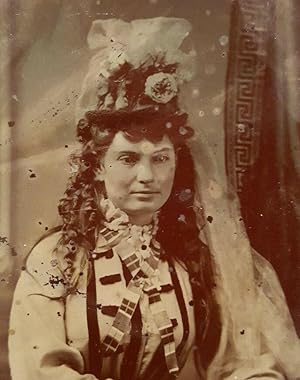 ANTIQUE VINTAGE AMERICAN VICTORIAN DRESS FASHION BRIDE? HAIRSTYLE TINTYPE PHOTO