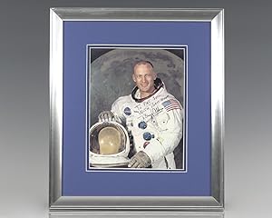Buzz Aldrin Signed Photograph.