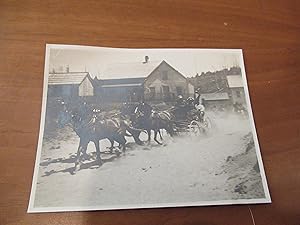 Original Photograph Of Jack London "Jack, Charmian And Nakata On Their Four Horse Trip Up The Coa...