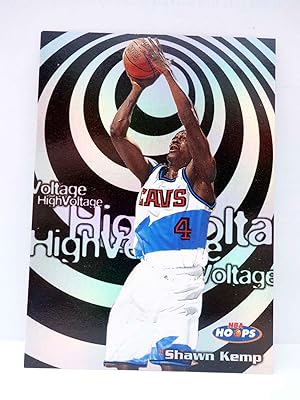 TRADING CARD BASKETBALL NBA HOOPS HIGH VOLTAGE HV18. SHAWN KEMP. SkyBox, 1998