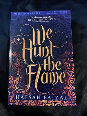 We Hunt the Flame (Sands of Arawiya)