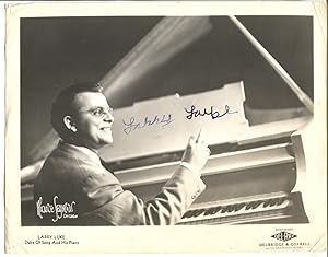 Larry Luke-B&W-8x10-Signed-Publicity Still